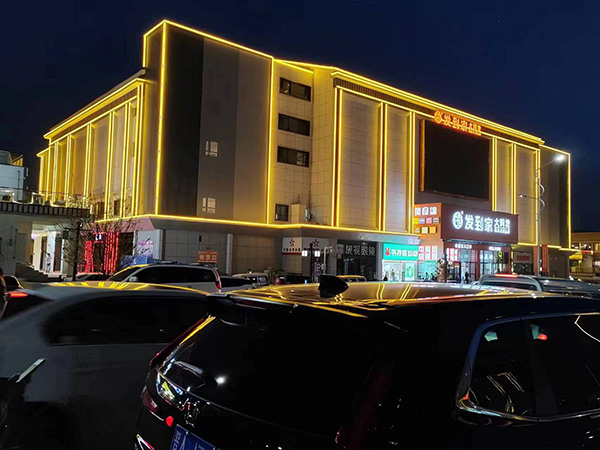 哈巴河楼体亮化