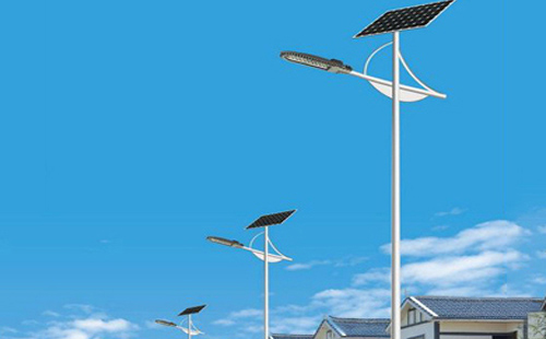 哈巴河太阳能路灯安装步骤与接线要点解析